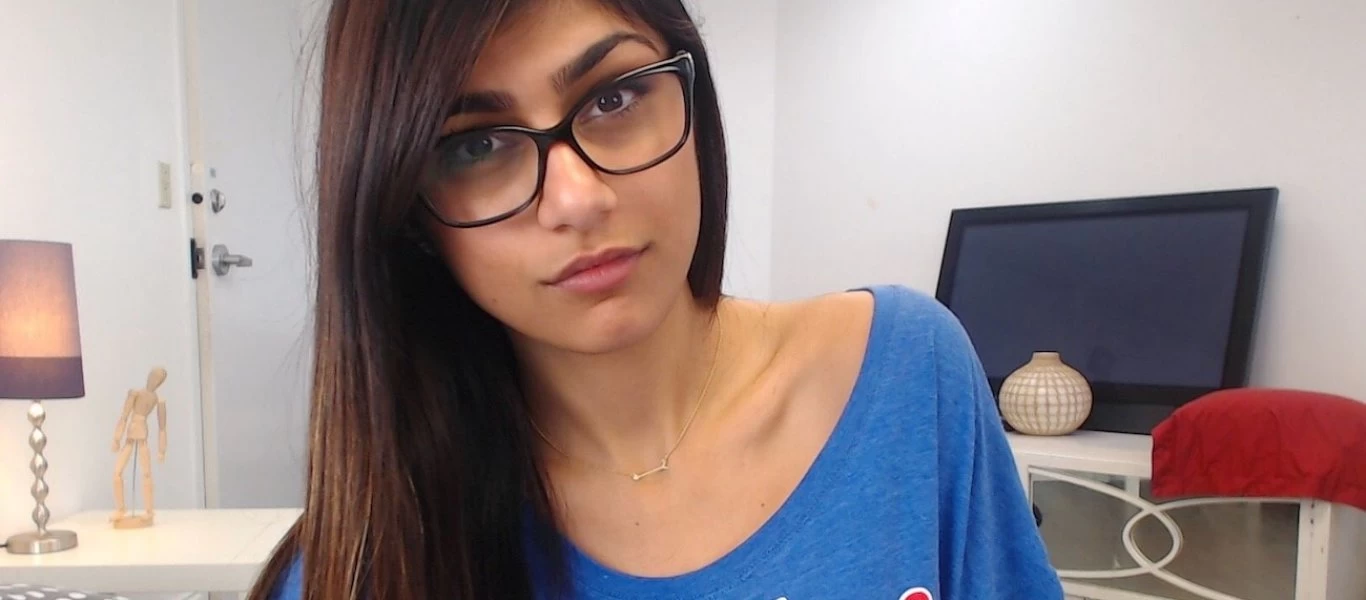 Mia Khalifa: «Θέλουν να με κάνουν να σωπάσω και ανεβάζουν βίντεο μου» (φωτό)